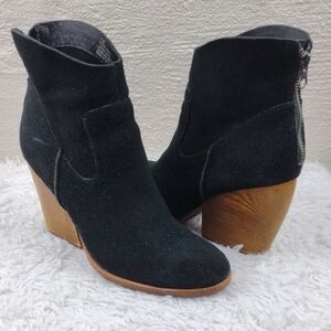 Kork-Ease Black Suede Upper Almond Toe Zipper Back Stacked High Heel Ankle Boot